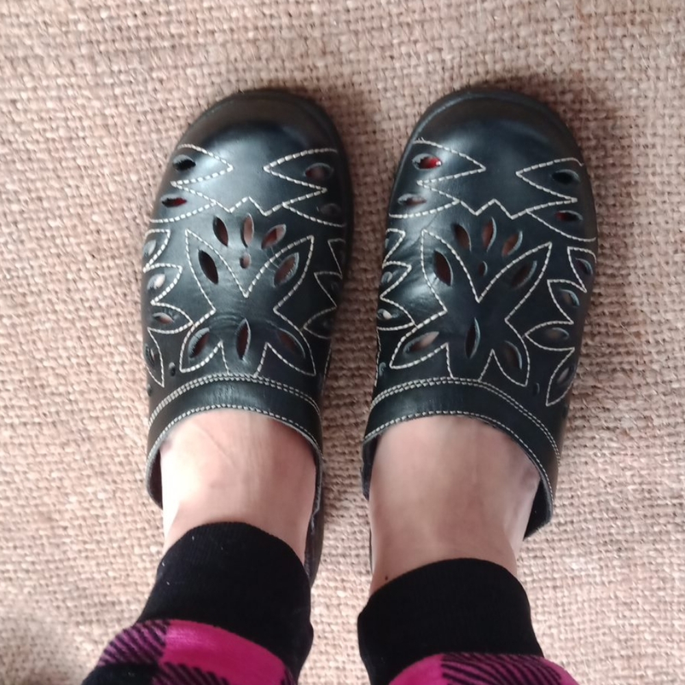 Minnetonka leather clogs - Picture 12 of 13